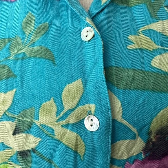 Caribbean  Joe Island Supply Co. Silk Red(1) Blue (1) Floral Print Womens Top M - Picture 5 of 12